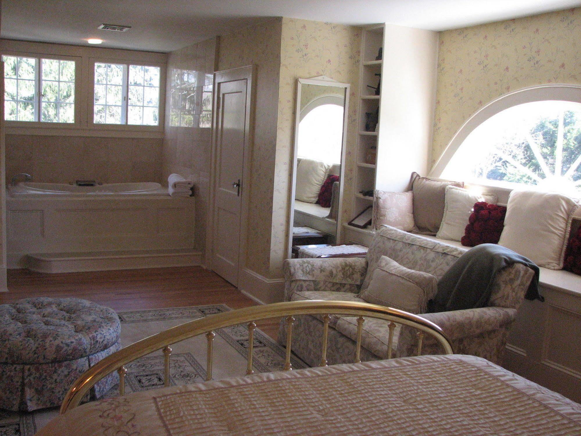 Bykenhulle House Bed And Breakfast Hopewell Junction Exteriér fotografie